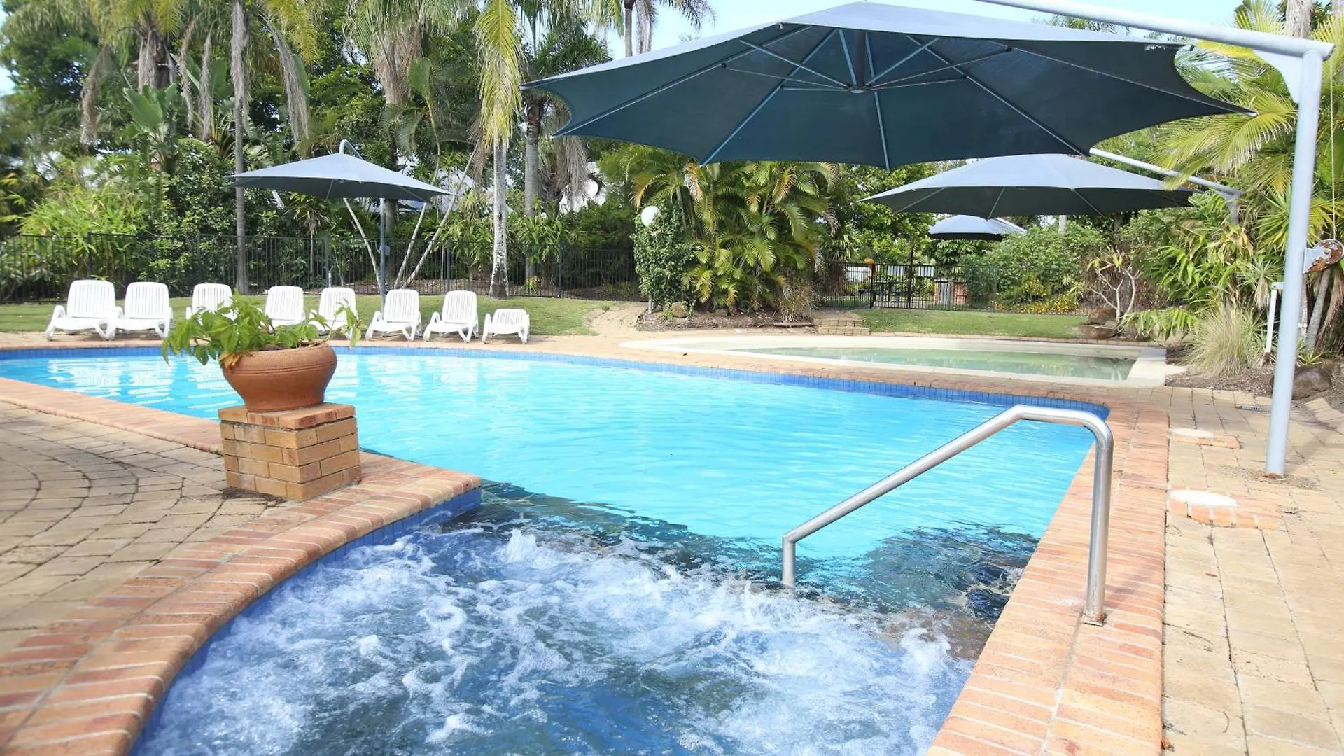 Kellys Beach Resort Bargara