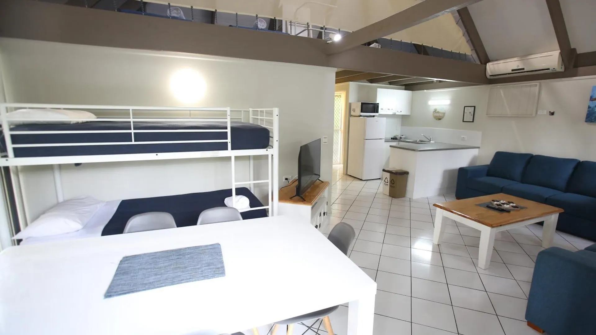Kellys Beach Resort Bargara