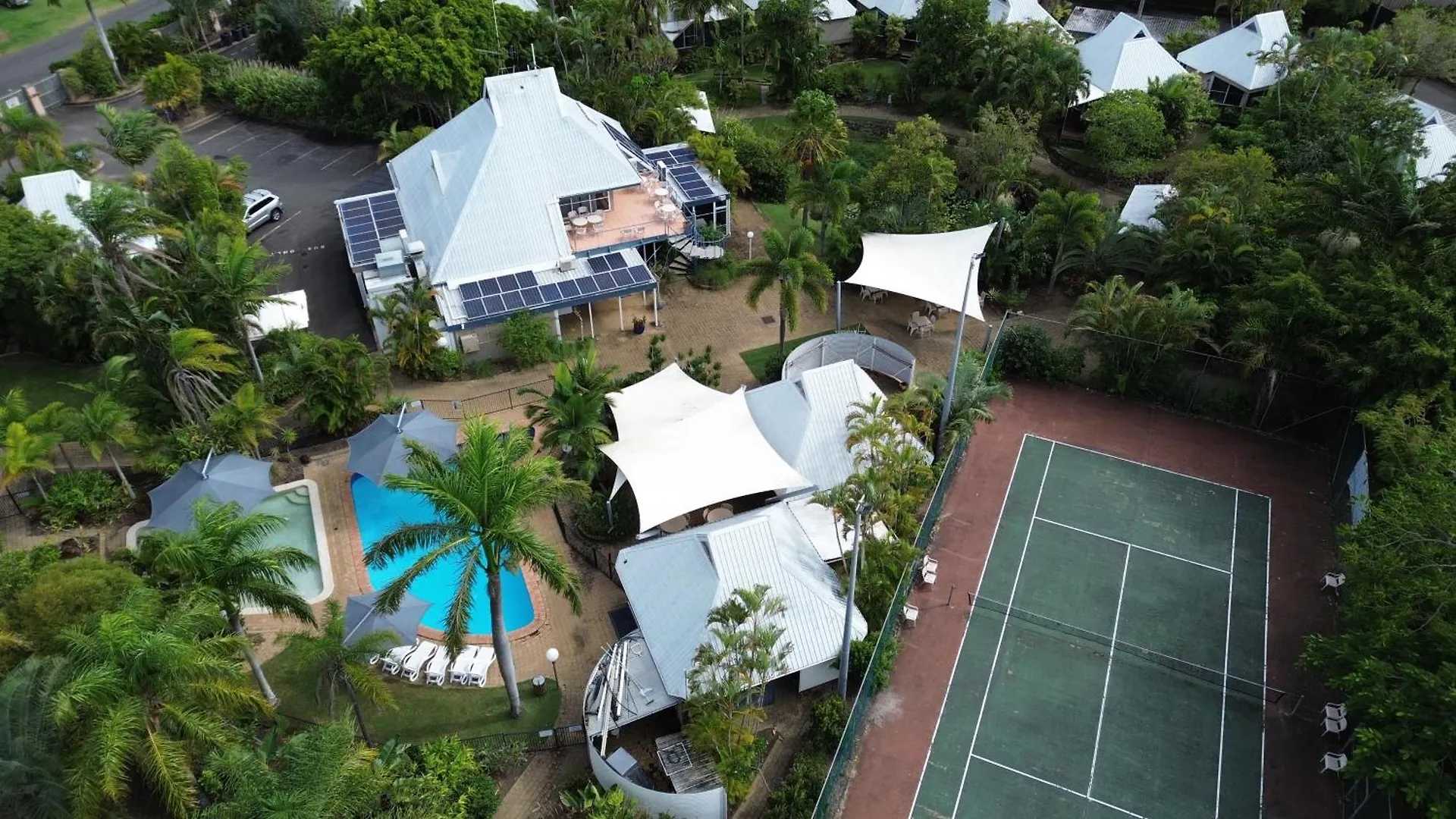 Kellys Beach Resort Bargara